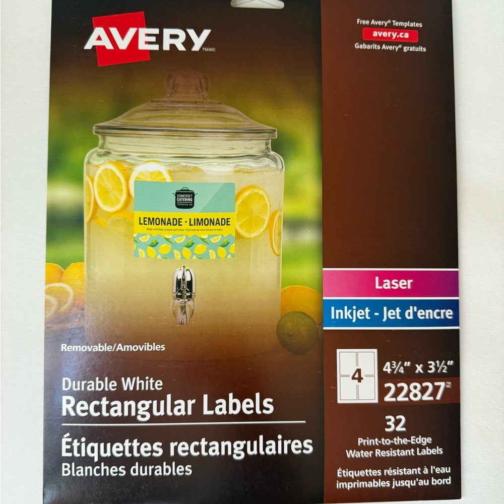 BNIB White Rectangular Labels - Avery 22827